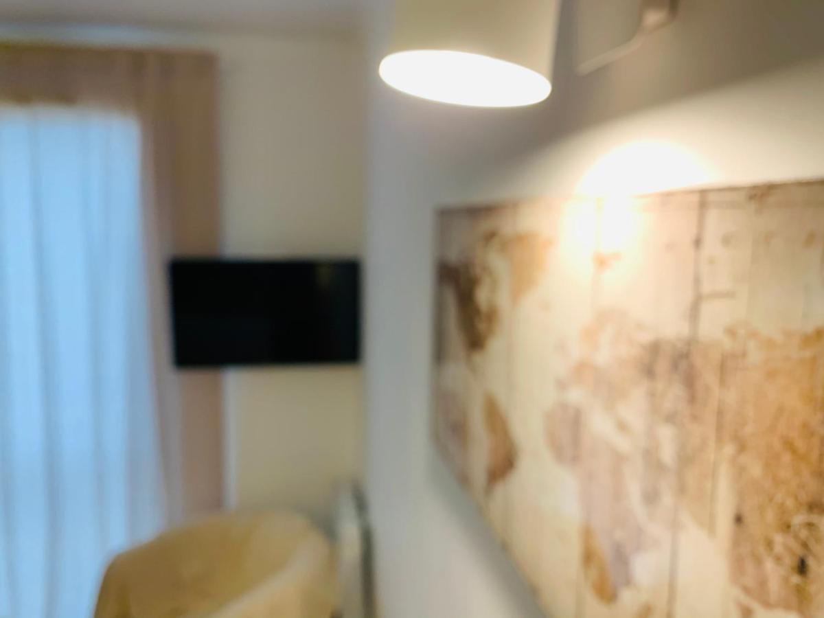 Tulipe Studio Lägenhet Manosque Exteriör bild
